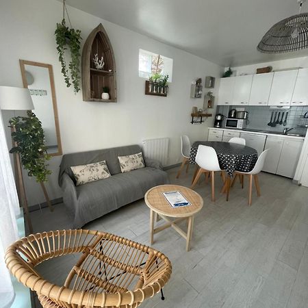 Houlgate Souplex 50M Plage Et Commerces 외부 사진